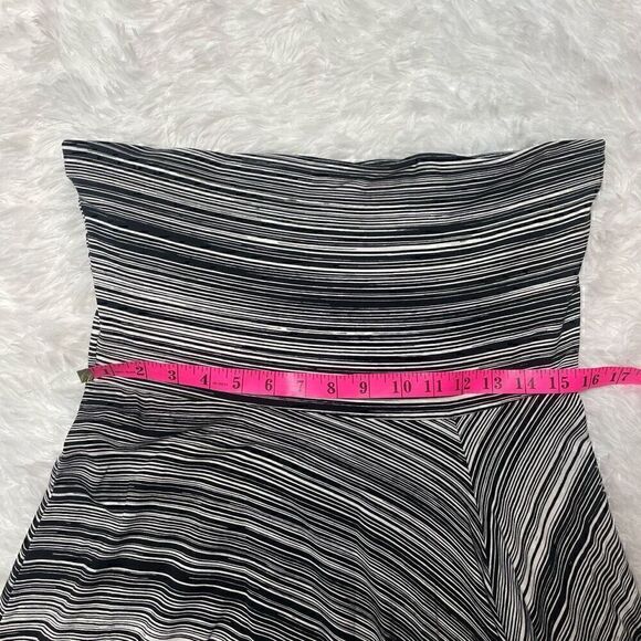 Ann Taylor Dress Strapless Jersey Stretch Cotton Stripe Asymmetrical Black White - Picture 5 of 9